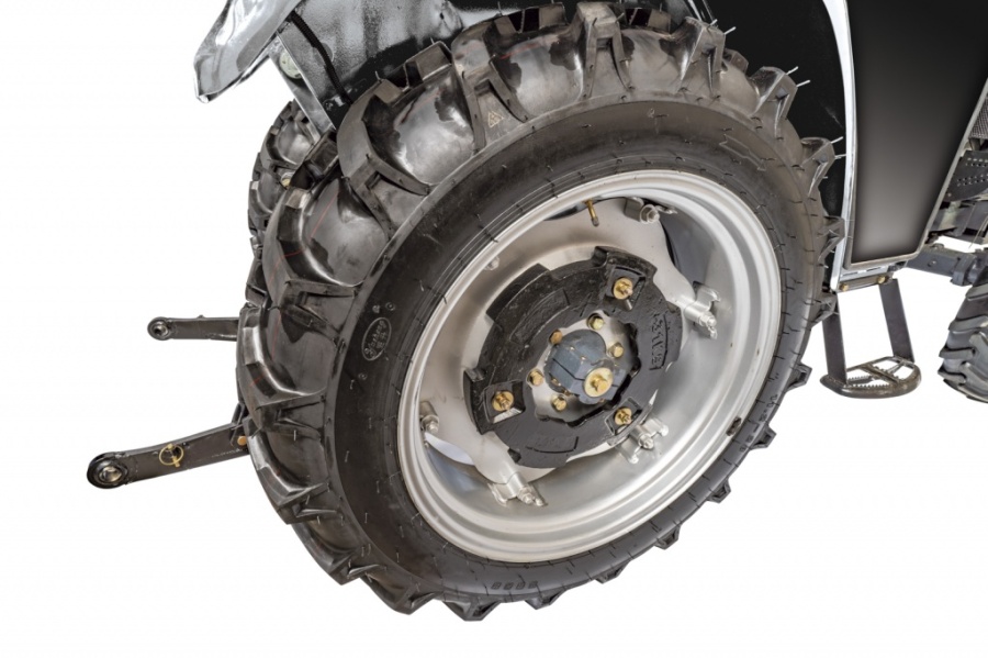 Трактор Xingtai \ Синтай XT-354С с кабиной